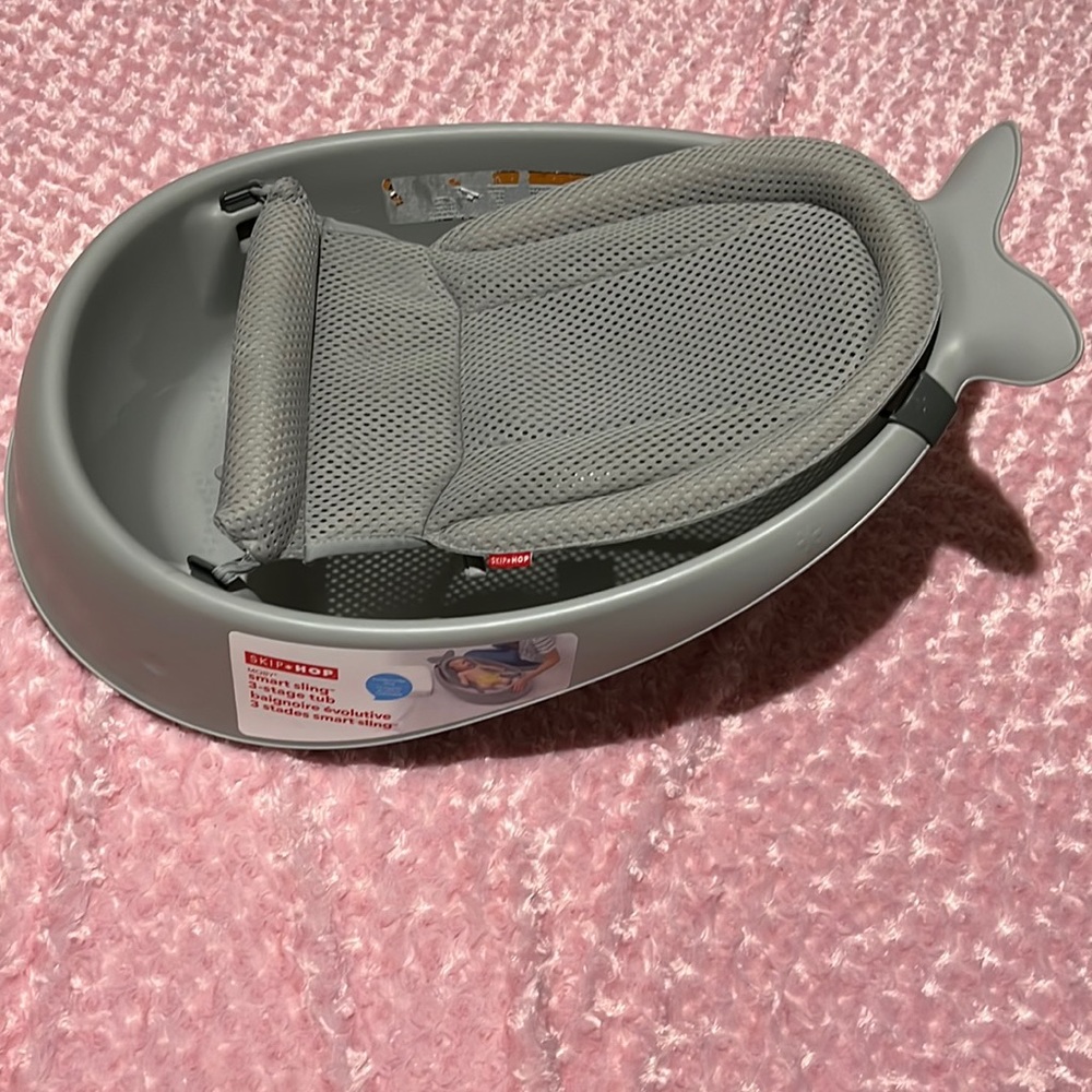 COPY - Skip Hop Baby Bath Tub, 3-Stage Smart Sling Tub, Moby, Grey